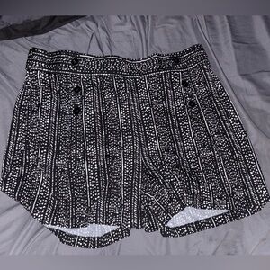 Black and white shorts NWOT